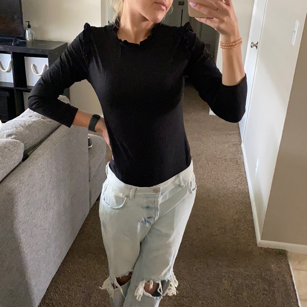 Black 3/4 sleeve top